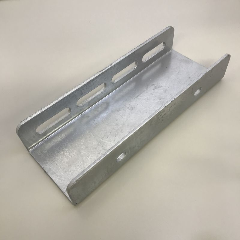 Z-BUPC-A プレスチャンネルブラケット A 100Hタイプ ドブメッキ