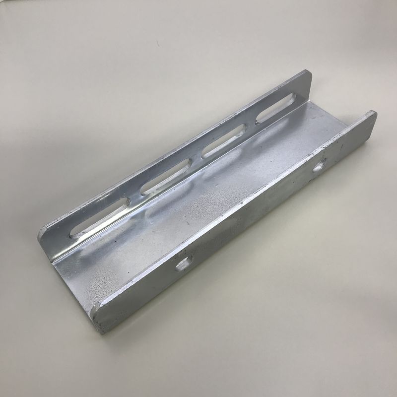 Z-BUPC-B プレスチャンネルブラケット B 75Hタイプ ドブメッキ